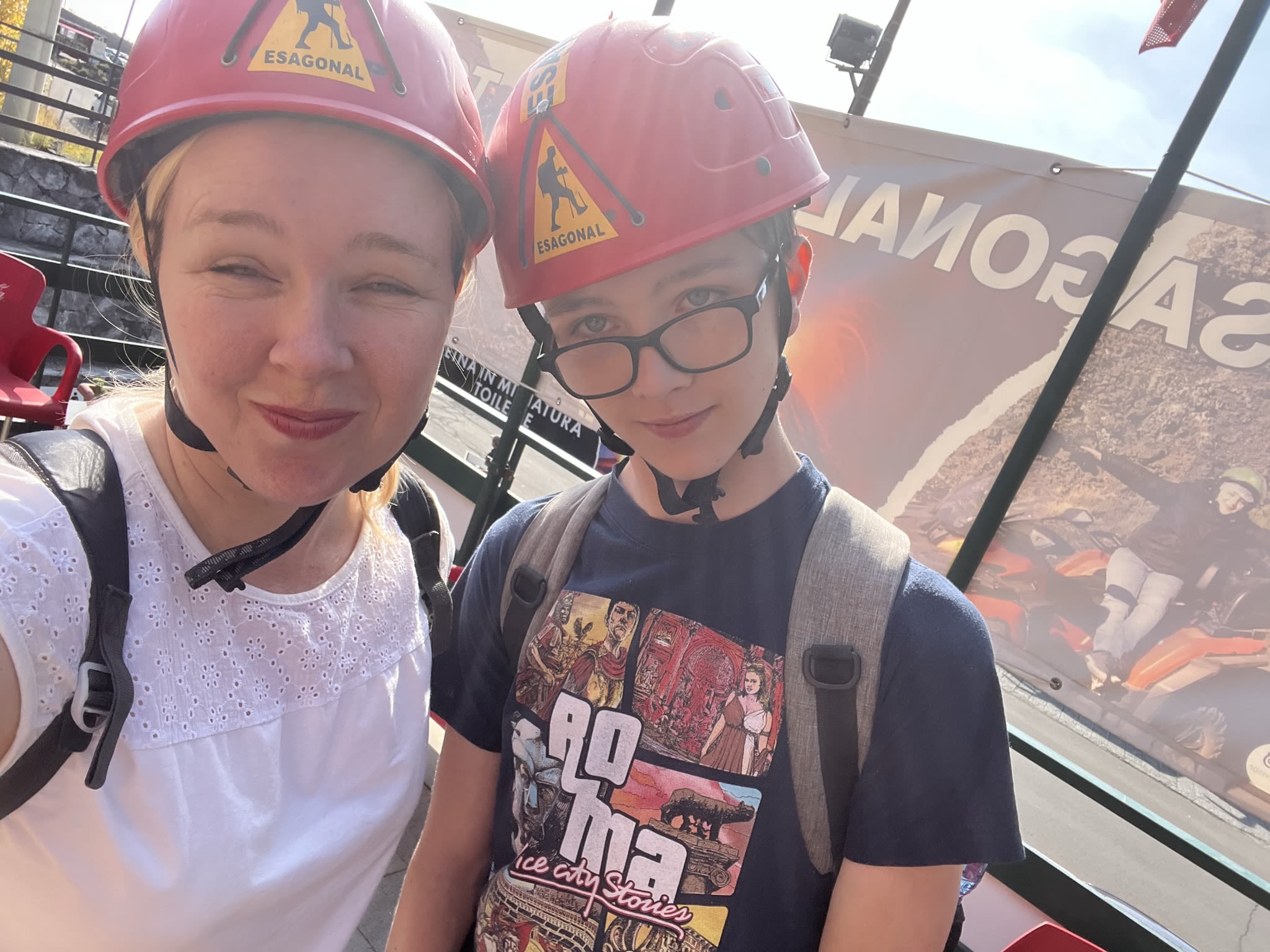 Diabetes lead nurse Amanda Epps and her son who both live with Type 1 diabetes